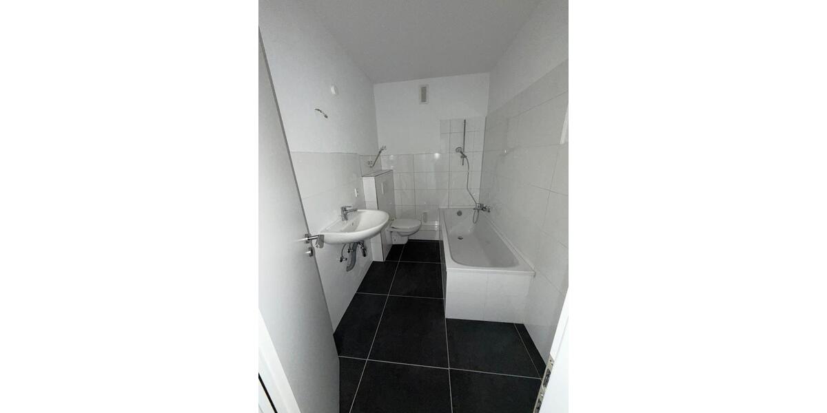 Etagenwohnung Brüggen - 3 Zimmer, 79 m&sup2;, 850&euro; | Angebot:25992885