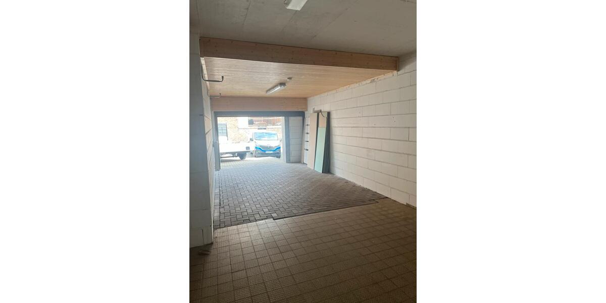 Gewerbeobjekt Mönchengladbach Süd - 2.000&euro; | Angebot:25084243