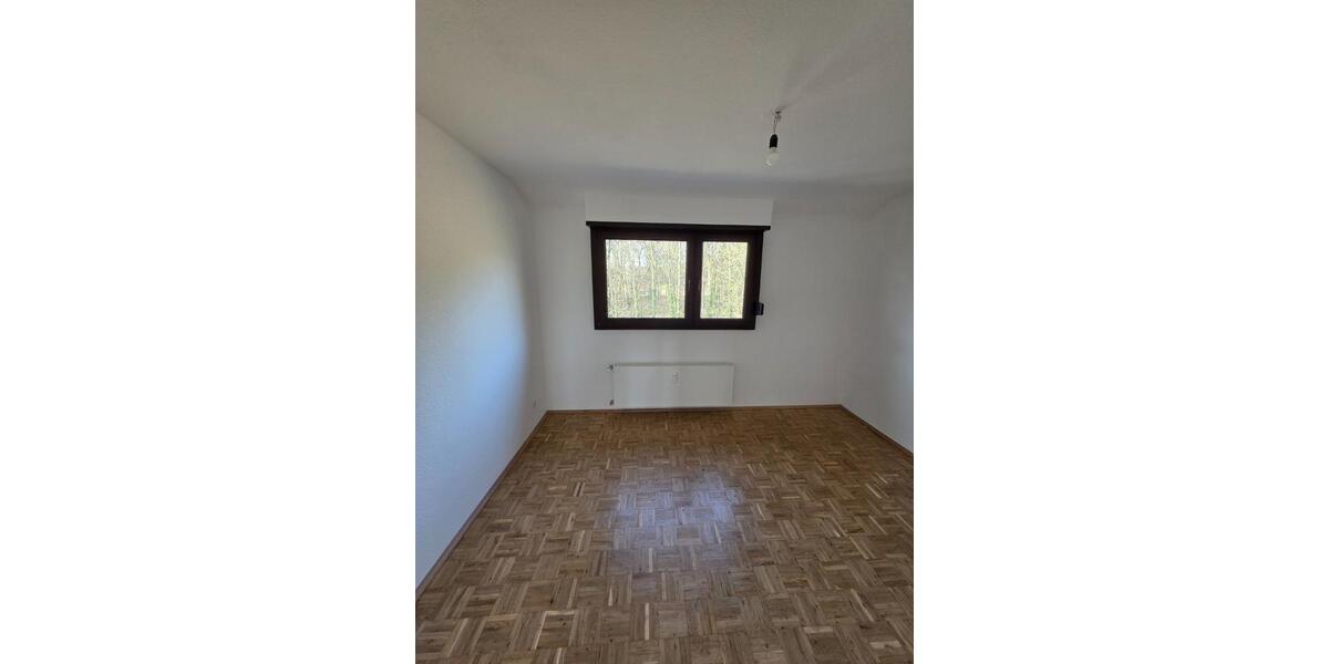 Maisonettenwohnung Mönchengladbach Nord - 4.5 Zimmer, 120 m&sup2;, 1.200&euro; | Angebot:25857283