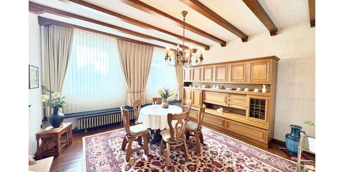 Einfamilienhaus Wegberg / Moorshoven Moorshoven - 8 Zimmer, 287 m&sup2;, 295.000&euro; | Angebot:25665589