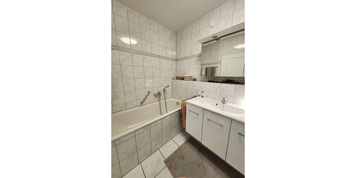 Etagenwohnung Mönchengladbach Rheydt - 3 Zimmer, 93 m&sup2;, 253.000&euro; | Angebot:25728346