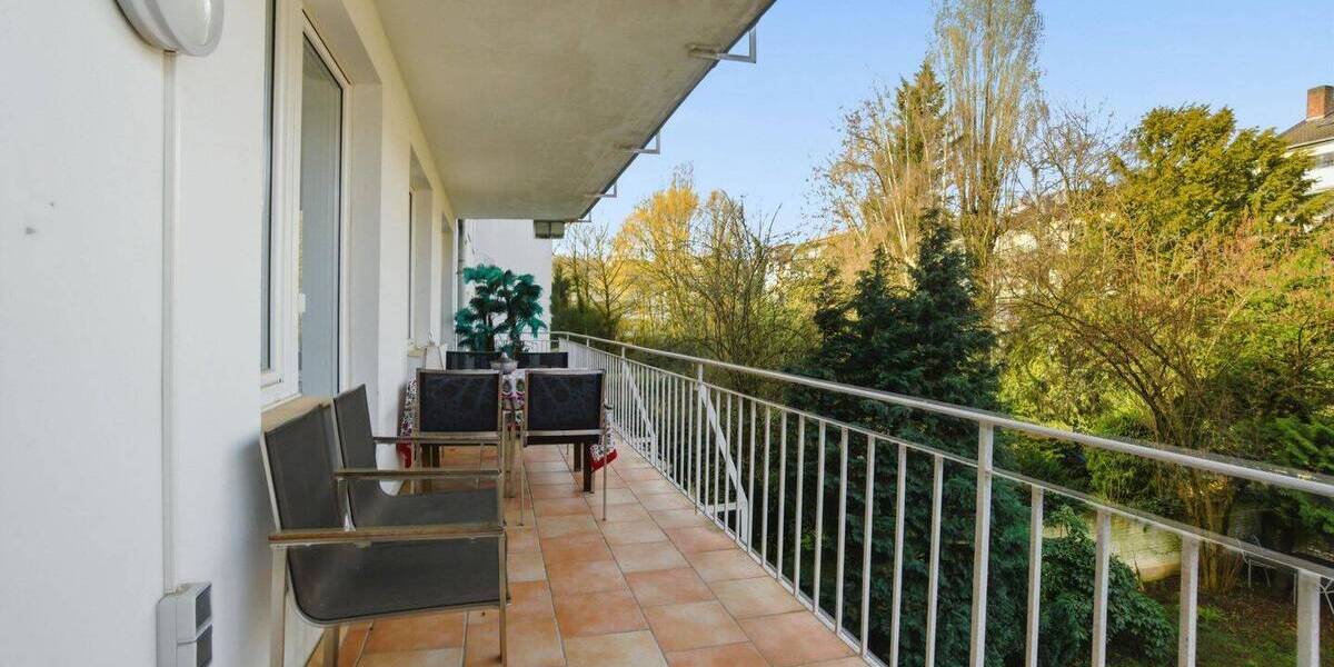 Etagenwohnung Düsseldorf Düsseltal - 5 Zimmer, 142 m&sup2;, 798.000&euro; | Angebot:25970446