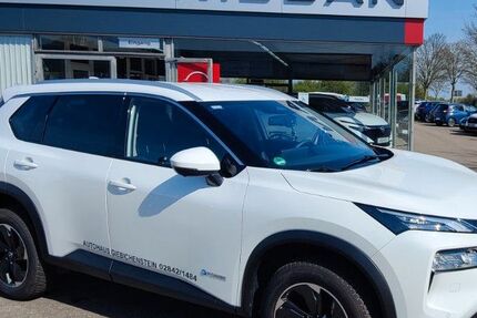 Nissan X-Trail 9.500 km 35.990 &euro; Kamp-Lintfort 47475