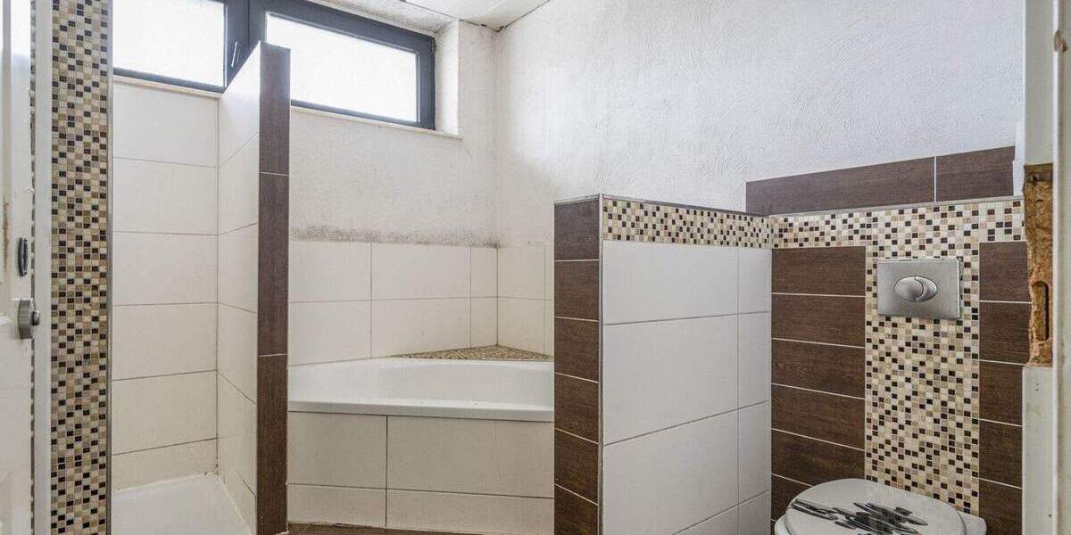 Einfamilienhaus Heinsberg / Kempen Kempen - 7 Zimmer, 139 m&sup2;, 295.000&euro; | Angebot:25802778