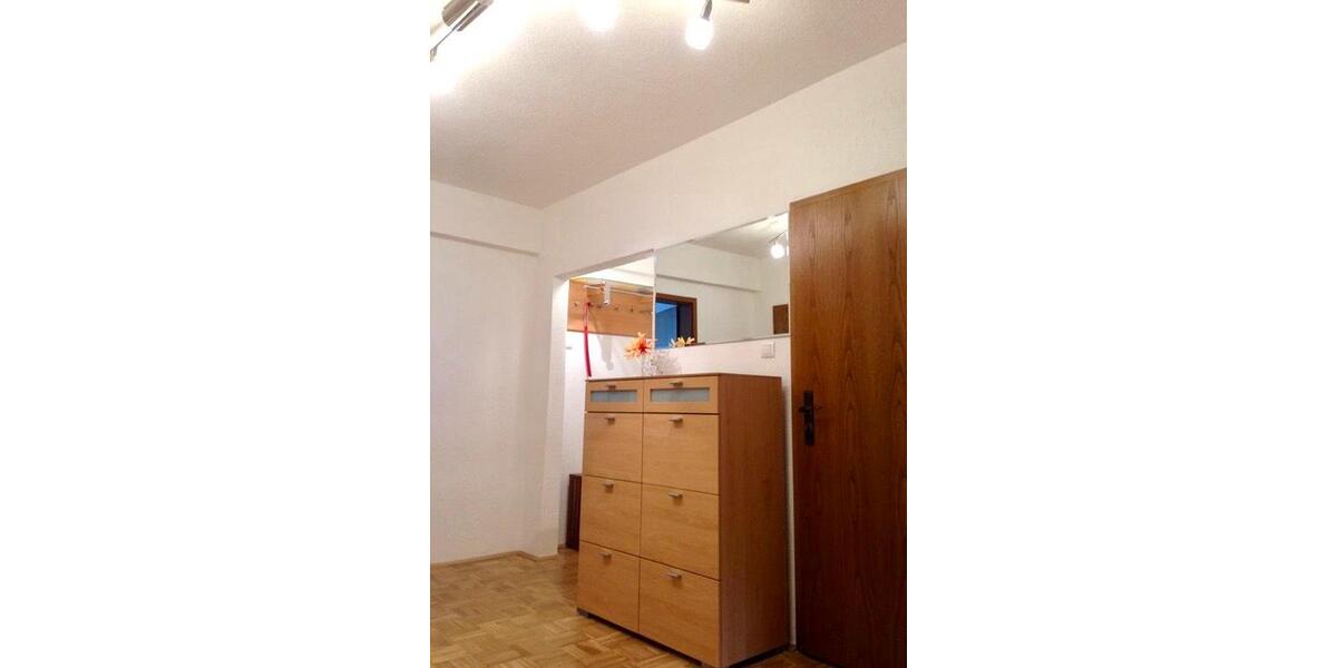 Erdgeschoßwohnung Düsseldorf Düsseltal - 2 Zimmer, 70 m&sup2;, 1.300&euro; | Angebot:26699412