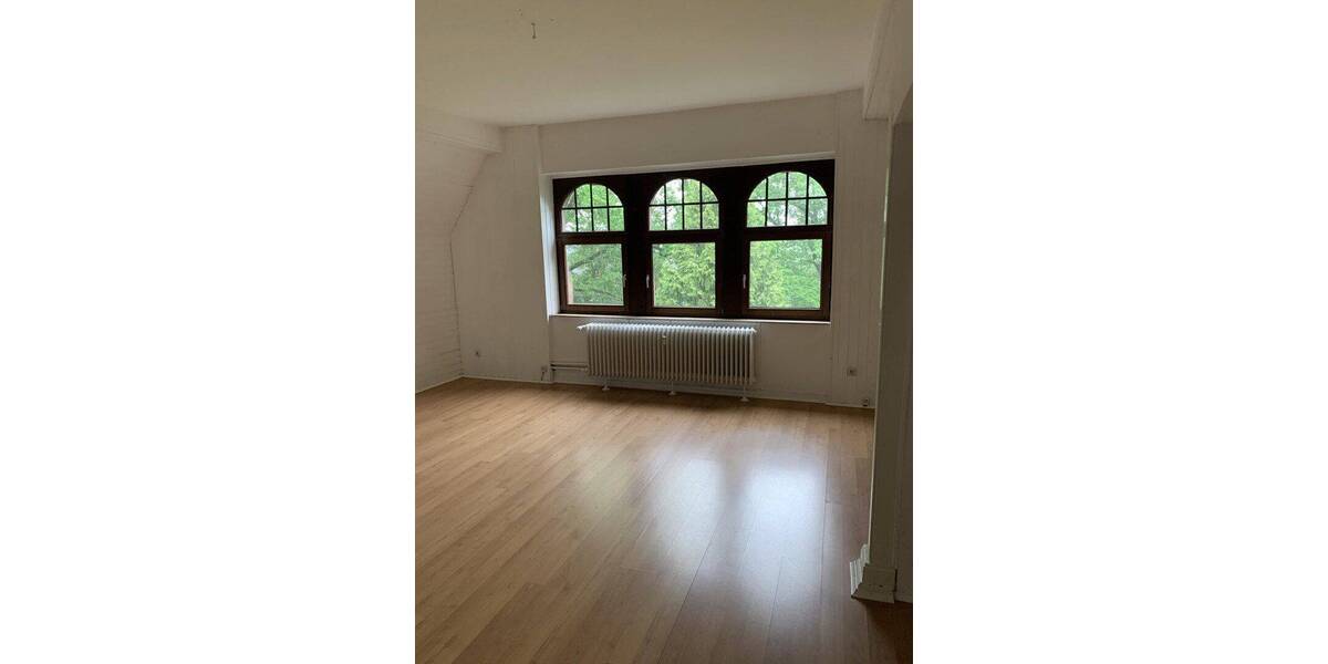 Etagenwohnung Mönchengladbach Venn - 4 Zimmer, 127 m&sup2;, 1.150&euro; | Angebot:26929326