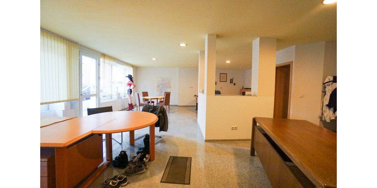 Reihenmittelhaus Kerken Nieukerk - 8 Zimmer, 216 m&sup2;, 320.000&euro; | Angebot:25746238