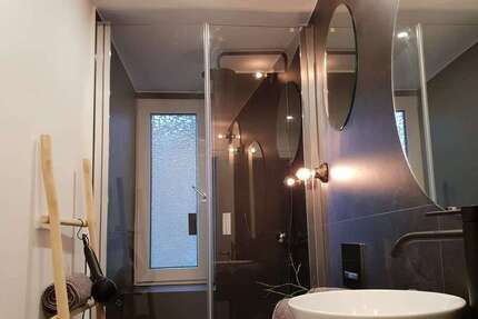 Zimmer Düsseldorf Friedrichstadt - 2 Zimmer, 1.690&euro; | Angebot:24985639