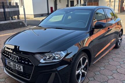 Audi A1 32.697 km 19.700 &euro; Erkelenz 41812