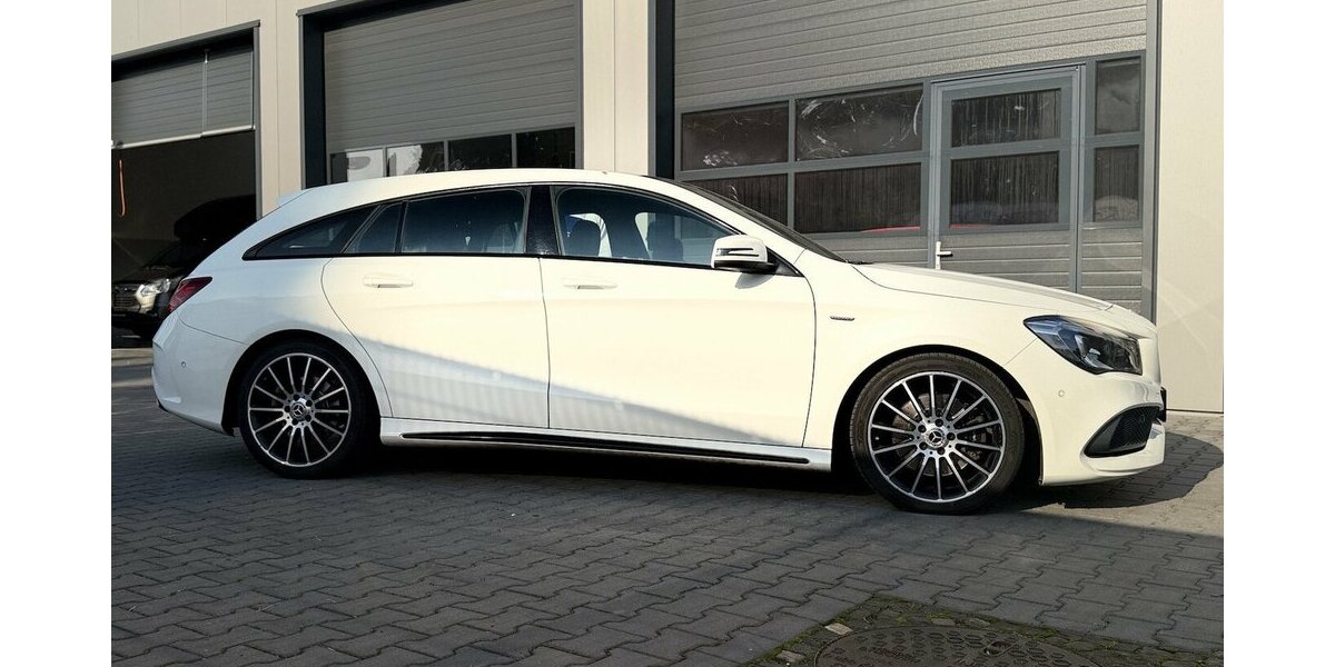 Mercedes-Benz CLA 220 Shooting Brake AMG / PANO / AHK / Kamera 99.000 km 21.390 &euro; Mönchengladbach 41066