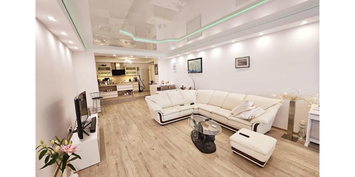 Etagenwohnung Mönchengladbach Süd - 2 Zimmer, 132 m&sup2;, 199.000&euro; | Angebot:25043820