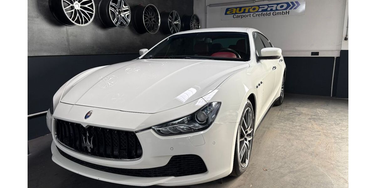 Maserati Ghibli 120.044 km 26.990 &euro; Krefeld 47800