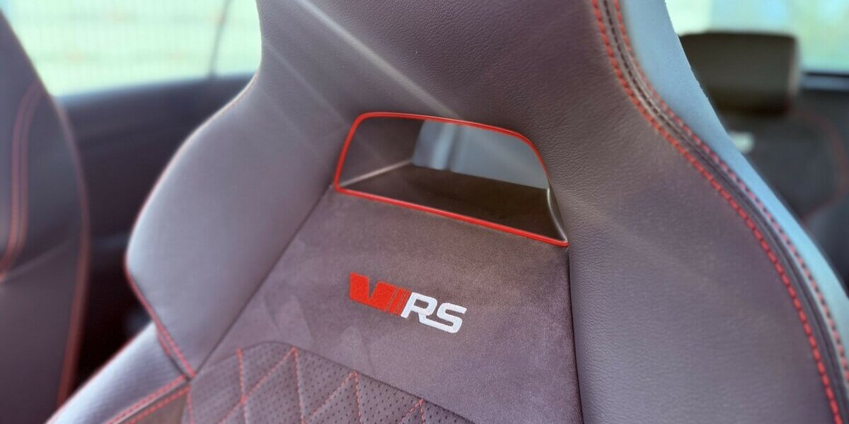 Skoda Kodiaq RS 4x4 / Pano / Alcantara / Kamera 99.900 km 32.990 &euro; Mönchengladbach 41066