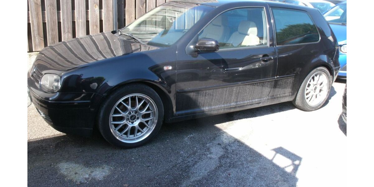 VW Golf 239.460 km 2.350 &euro; Viersen 41747