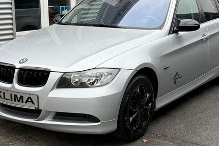 BMW 318 207.788 km 2.650 &euro; Krefeld 47809