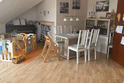 Wohnung Neuss Grimlinghausen - 3 Zimmer, 77 m&sup2;, 890&euro; | Angebot:26834251