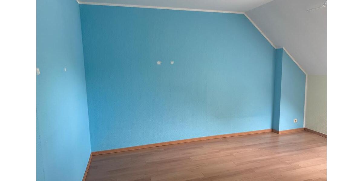 Etagenwohnung Schwalmtal - 3 Zimmer, 100 m&sup2;, 1.200&euro; | Angebot:26635286