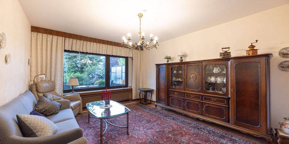 Mehrfamilienhaus, Wohnhaus Krefeld Uerdingen - 8 Zimmer, 201 m&sup2;, 475.000&euro; | Angebot:26695172