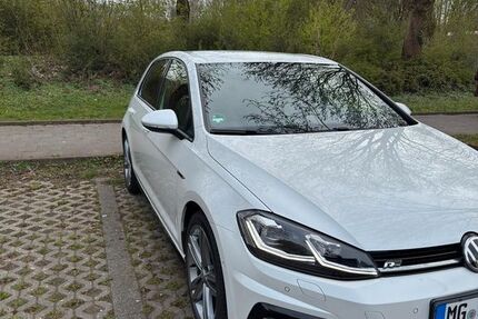 VW Golf 96.527 km 16.300 &euro; Monchengladbach 41236