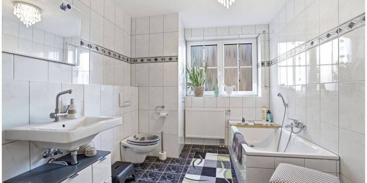 Doppelhaushälfte Wassenberg Myhl - 5 Zimmer, 135 m&sup2;, 369.000&euro; | Angebot:26038250