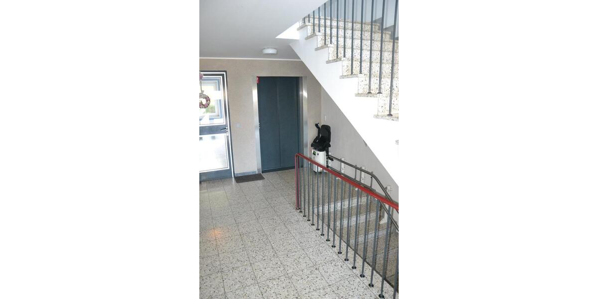 Erdgeschoßwohnung Krefeld Fischeln - 2 Zimmer, 62 m&sup2;, 140.000&euro; | Angebot:25415804