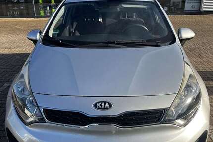 Kia Rio 98.500 km 5.650 &euro; Wegberg 41844