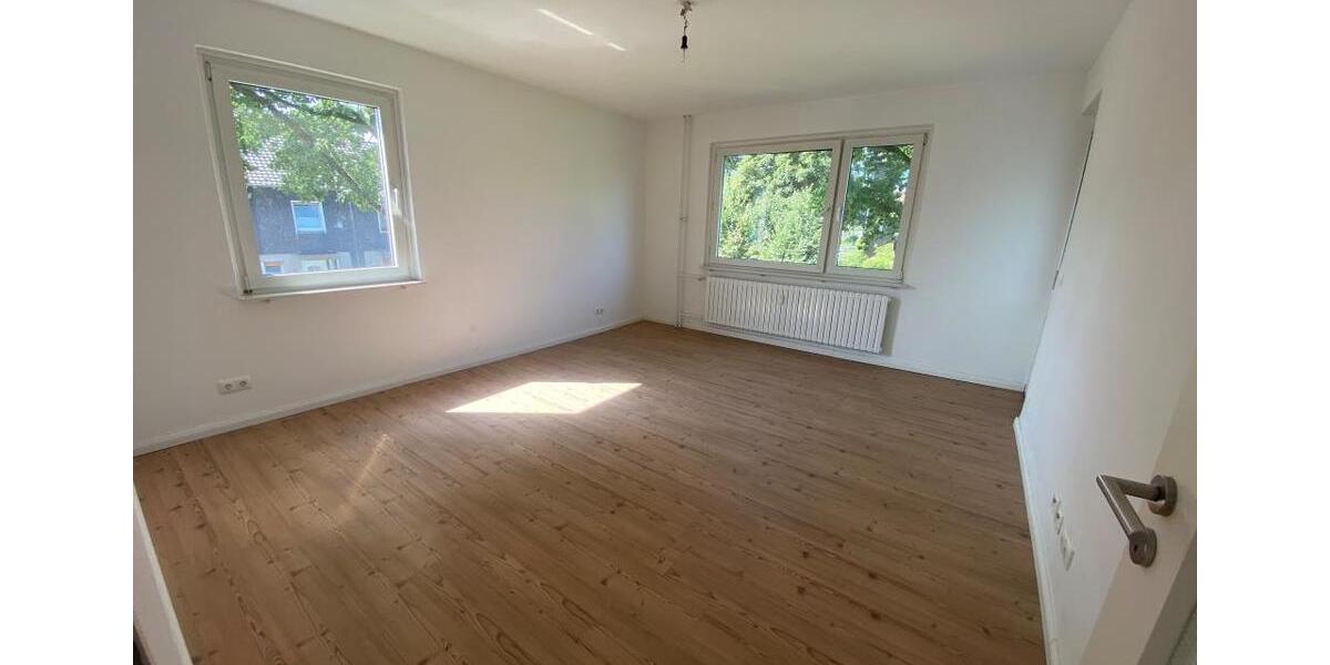 Etagenwohnung Krefeld Benrad - 3 Zimmer, 65 m&sup2;, 560&euro; | Angebot:25861517