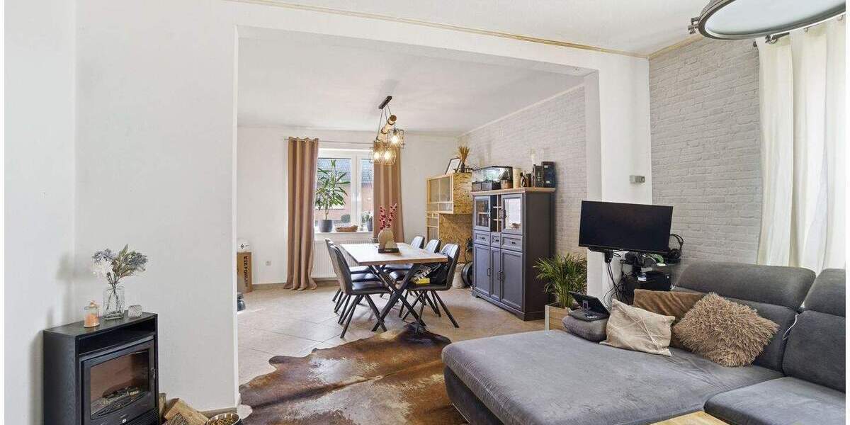 Mehrfamilienhaus, Wohnhaus Heinsberg Karken - 3 Zimmer, 107 m&sup2;, 220.000&euro; | Angebot:25999721