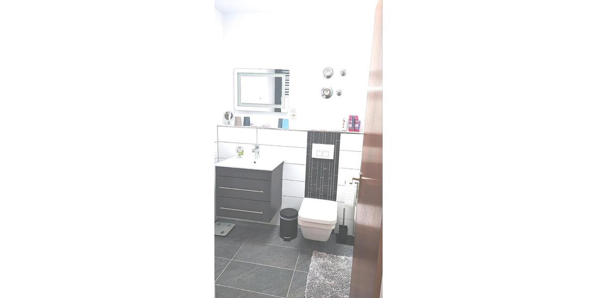 Hochparterre Jüchen - 3 Zimmer, 73 m&sup2;, 950&euro; | Angebot:25930777