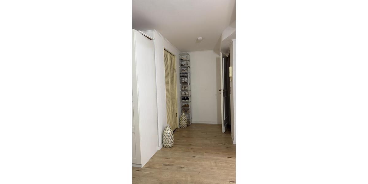 Etagenwohnung Neuss Furth-Mitte - 1 Zimmer, 36 m&sup2;, 500&euro; | Angebot:26535396