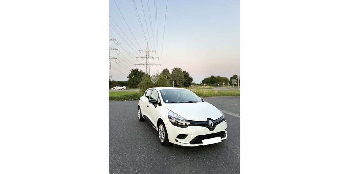 Renault Clio 137.000 km 7.500 &euro; Willich 47877