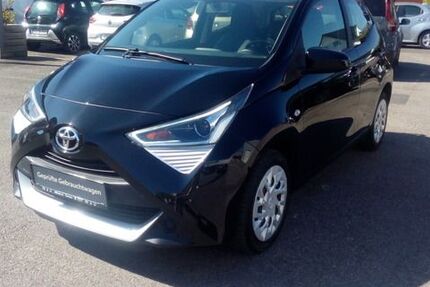 Toyota Aygo (X) 20.500 km 11.440 &euro; Viersen 41748