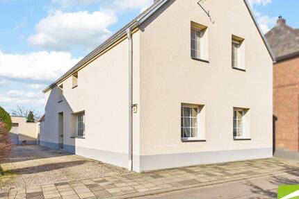 Haus Heinsberg Karken - 7 Zimmer, 145 m&sup2;, 255.000&euro; | Angebot:25971054