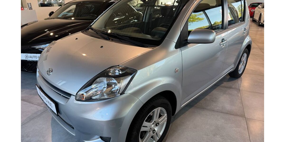 Daihatsu Sirion 151.870 km 4.990 &euro; Nettetal 41334