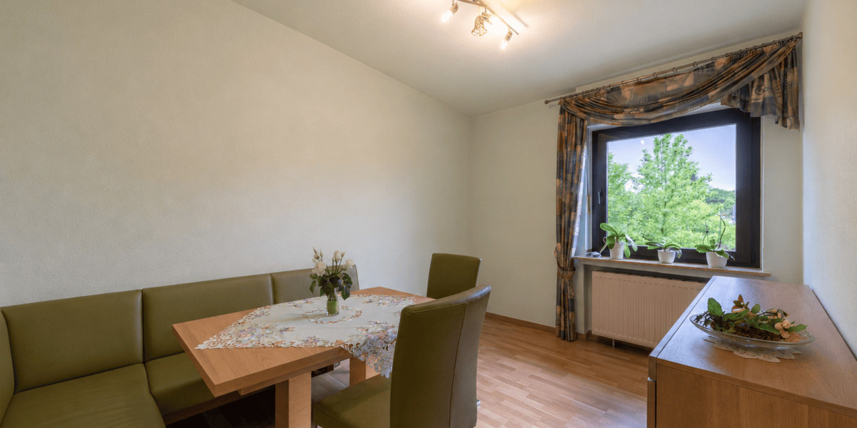 Mehrfamilienhaus, Wohnhaus Krefeld Uerdingen - 8 Zimmer, 201 m&sup2;, 475.000&euro; | Angebot:26695172