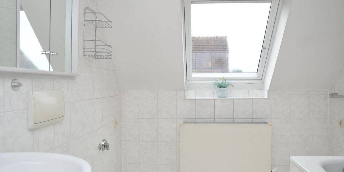 Etagenwohnung Kaarst Kaarst-Mitte - 2 Zimmer, 64 m&sup2;, 195.000&euro; | Angebot:26930032