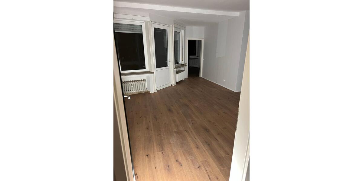 Erdgeschoßwohnung Heinsberg - 4 Zimmer, 120 m&sup2;, 1.100&euro; | Angebot:26610428