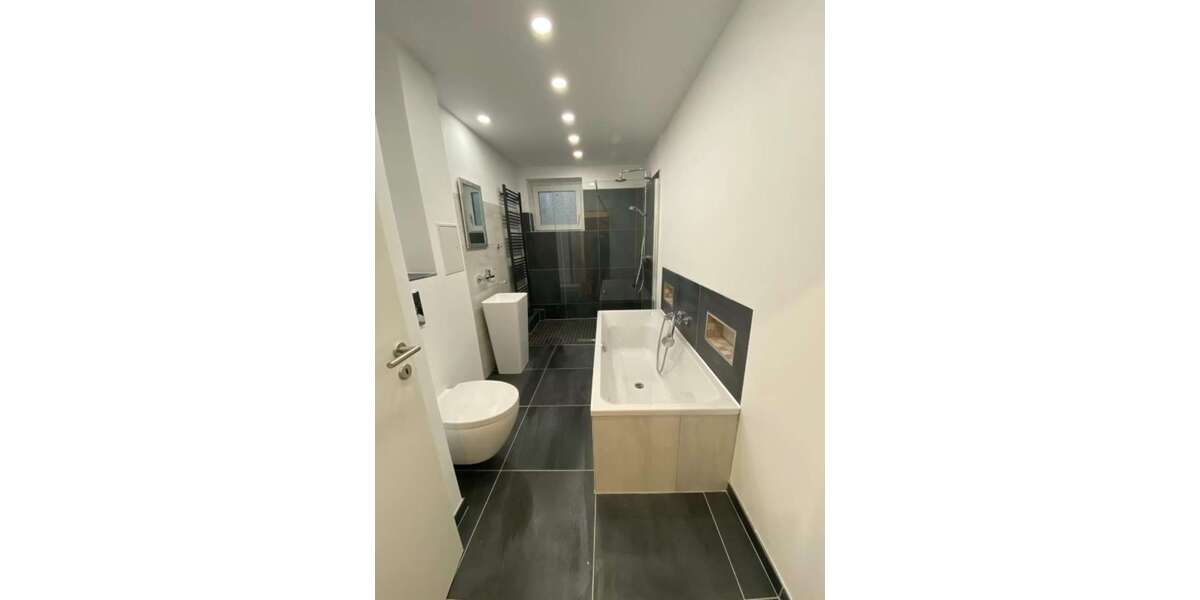 Etagenwohnung Düsseldorf Flingern Süd - 2 Zimmer, 73 m&sup2;, 800&euro; | Angebot:25972920