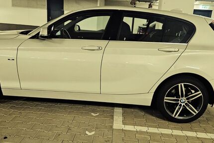 BMW 118 120.000 km 12.990 &euro; Düsseldorf 40589
