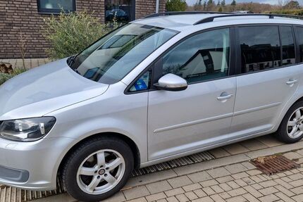 VW Touran 270.250 km 4.700 &euro; Mönchengladbach 41199