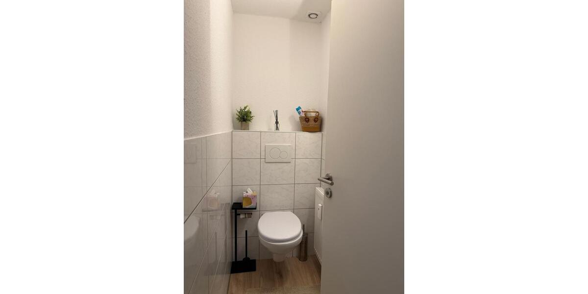 Einfamilienhaus Mönchengladbach West - 5 Zimmer, 150 m&sup2;, 1.700&euro; | Angebot:26489522