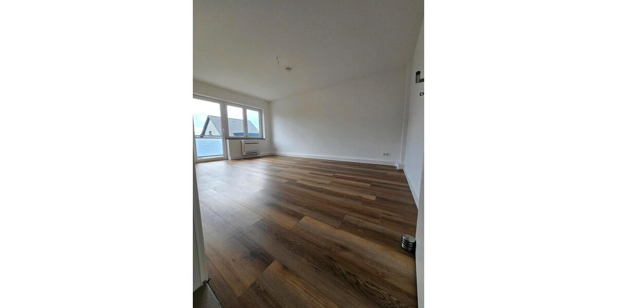 Etagenwohnung Grefrath - 3 Zimmer, 79 m&sup2;, 810&euro; | Angebot:26606864
