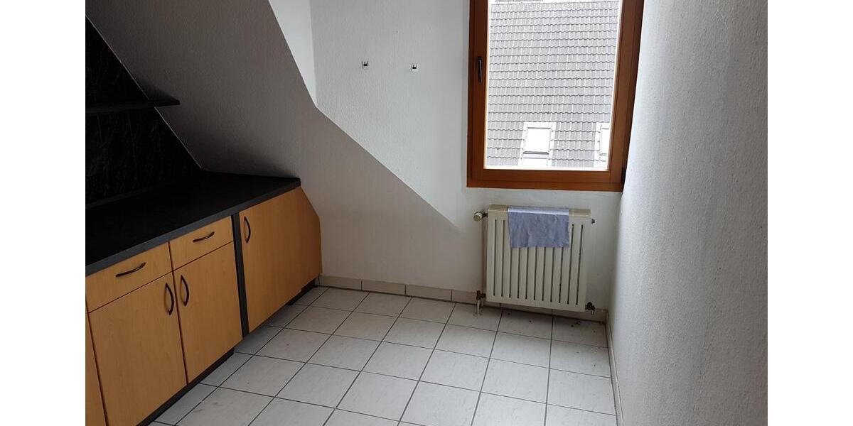 Maisonettenwohnung Krefeld - 2.5 Zimmer, 90 m&sup2;, 800&euro; | Angebot:25892864