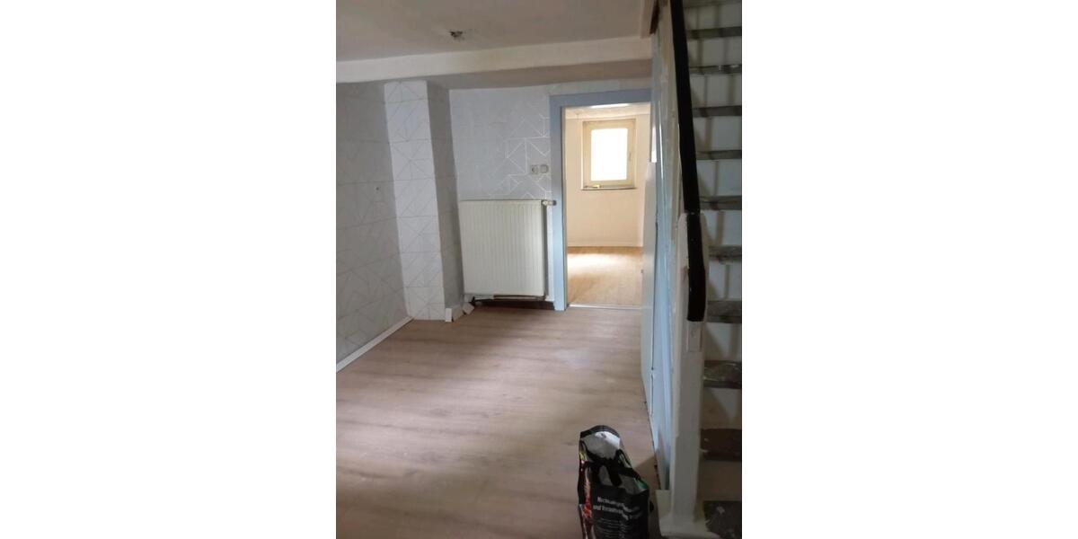 Einfamilienhaus Wegberg - 5 Zimmer, 120 m&sup2;, 140.000&euro; | Angebot:25953422