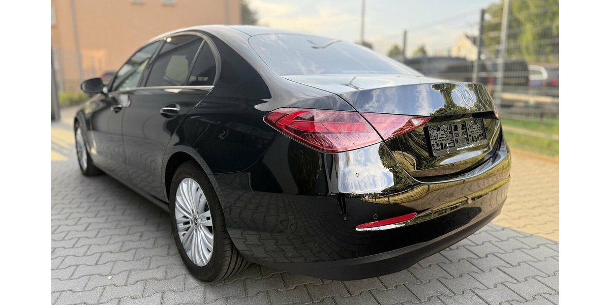 Mercedes-Benz C 200 d Keyless / NAVI / Tempomat / Digit. Tacho 31.000 km 33.990 &euro; Mönchengladbach 41066