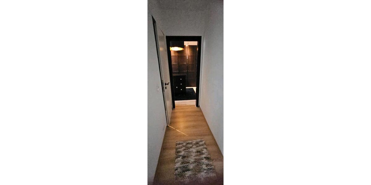 Maisonettenwohnung Mönchengladbach Süd - 7 Zimmer, 150 m&sup2;, 2.500&euro; | Angebot:25924149