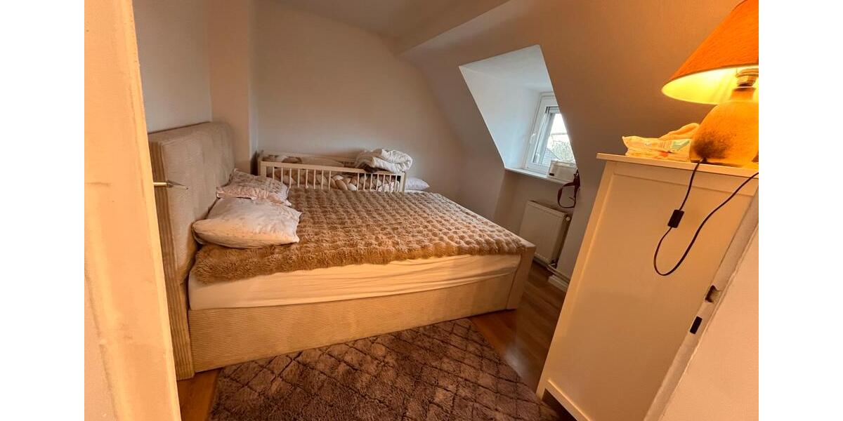 Dachgeschoßwohnung Viersen Hülsdonk - 3 Zimmer, 70 m&sup2;, 5.000&euro; | Angebot:25956769