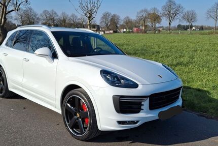 Porsche Cayenne 62.000 km 44.800 &euro; Nettetal 41334