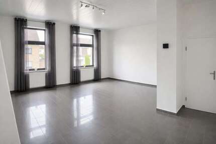 Wohnung Mönchengladbach Nord - 3 Zimmer, 110 m&sup2;, 1.250&euro; | Angebot:26928778
