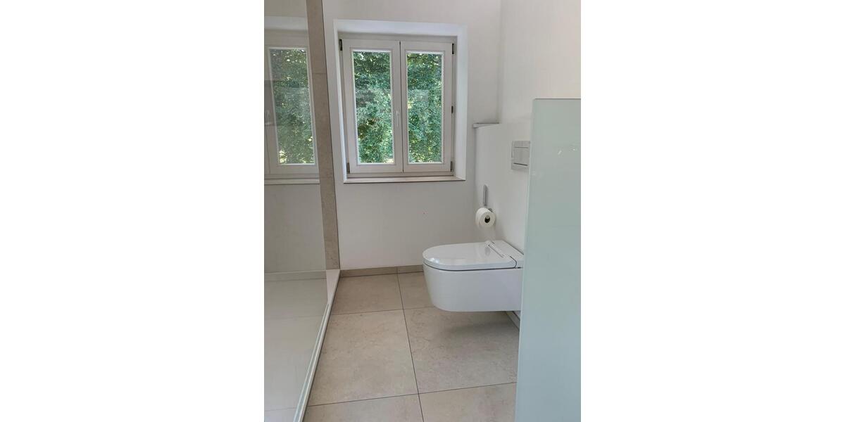 Villa Mönchengladbach Nord - 6 Zimmer, 340 m&sup2;, 7.000&euro; | Angebot:24381556